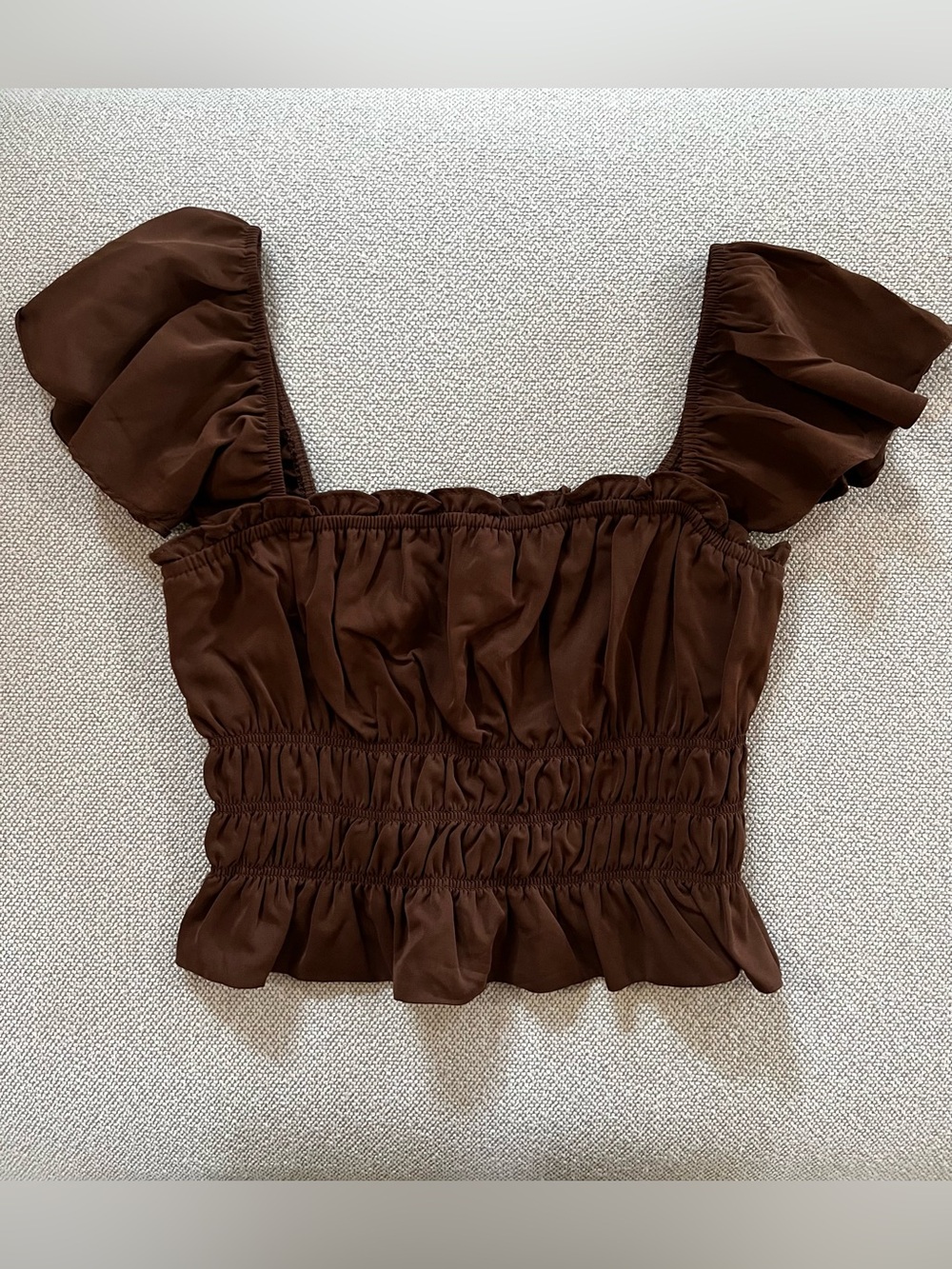 Women’s Brown Smocked Cropped Blouse Top Size XS Feminine ruffles